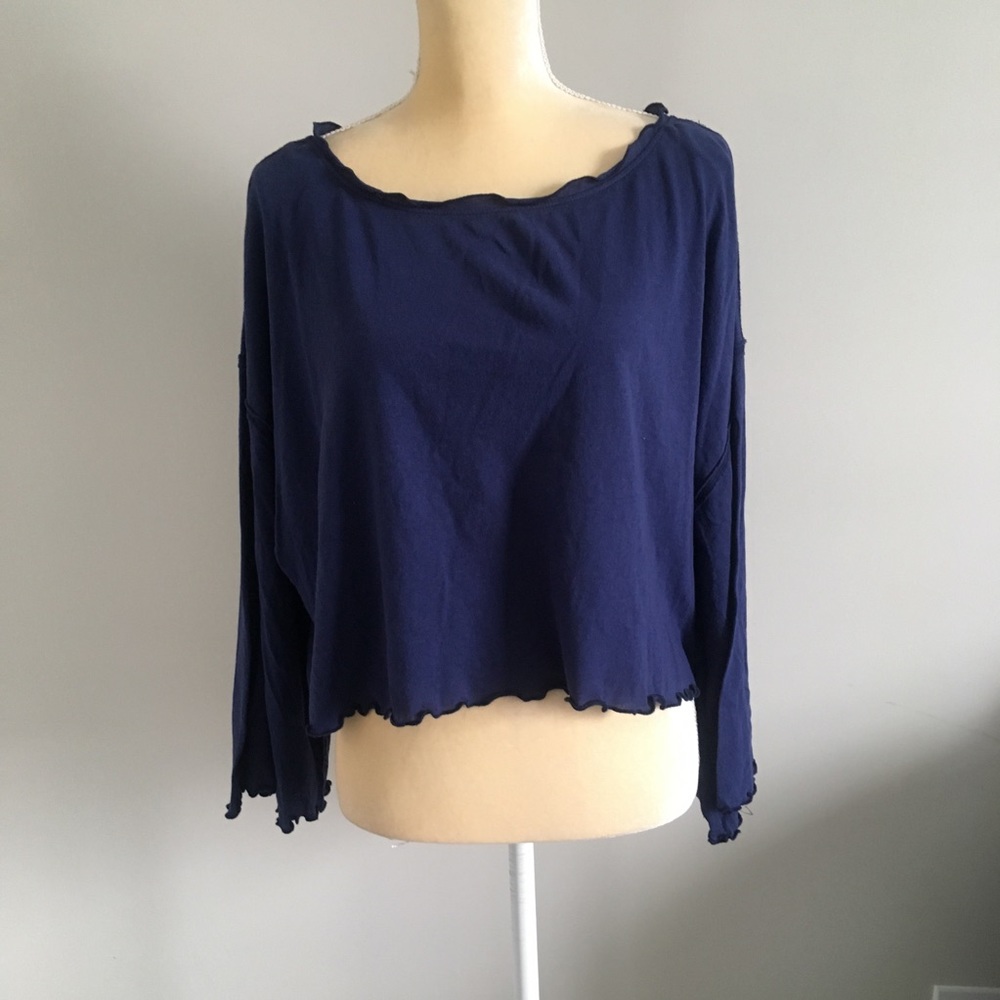 We the Free Women’s Cropped Long bell sleeves top